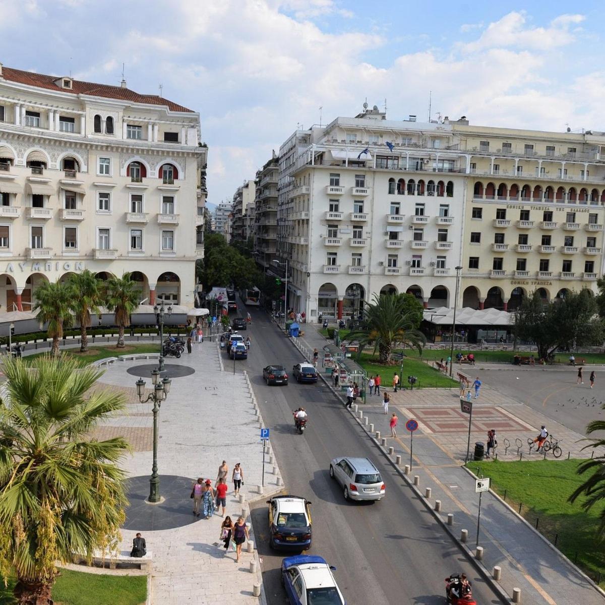 Lovely Apartment In The Heart Of Thessaloniki Center Bagian luar foto